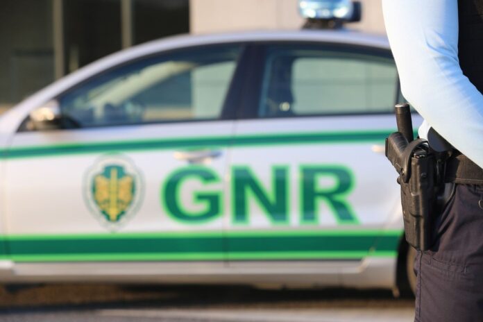Gondomar - GNR deteve jovens de 18 e 20 anos por furto de motociclo