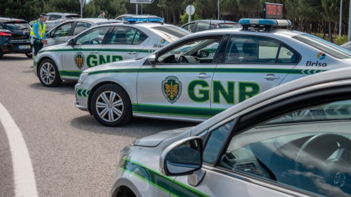 GNR-apreendeu-duas-maquinas-de-jogo-ilegal-em-Pacos-de-Ferreira-scaled