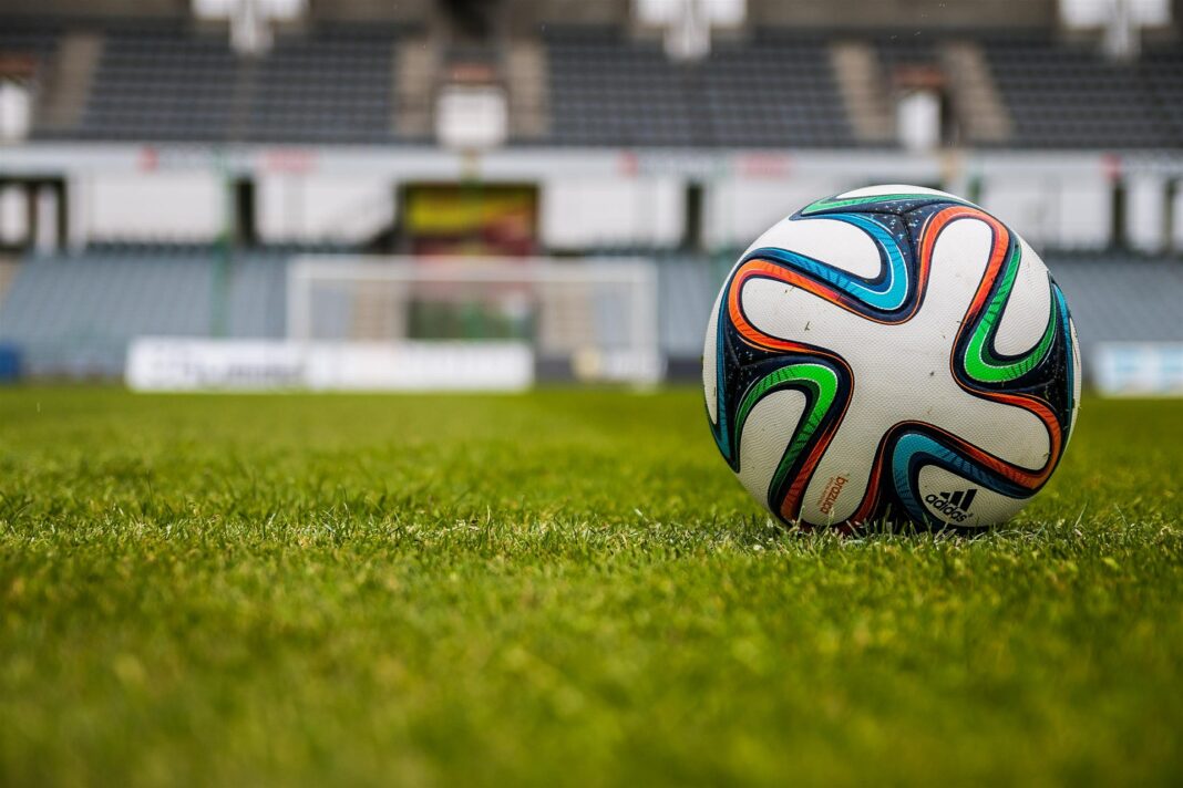 GNR-e-adepto-ficaram-feridos-em-confrontos-no-jogo-distrital-em-Pacos-de-Ferreira