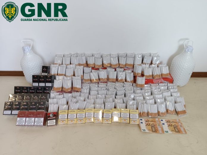 gnr-apreende-cigarros-ilegais-dez-litros-de-aguardente-paredes