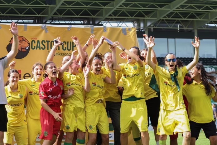 equipa-feminina-sub-16-pacos-ferreira-encerra-epoca-vitoria-torneio-internacional equipa-feminina-sub-16-pacos-ferreira-encerra-epoca-vitoria-torneio-internacional